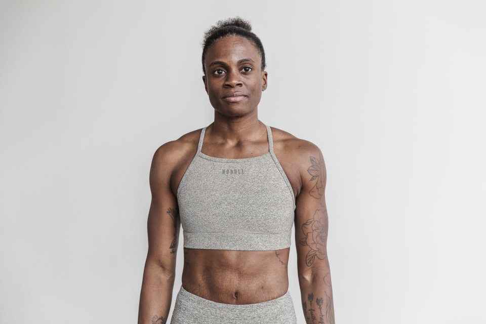 NOBULL High-Neck Sports Bra (Plush Heather) Bone