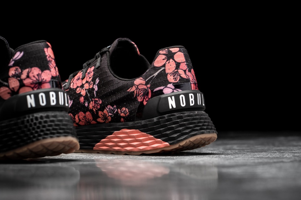 NOBULL Men's Ripstop Runner Black Cherry Blossom