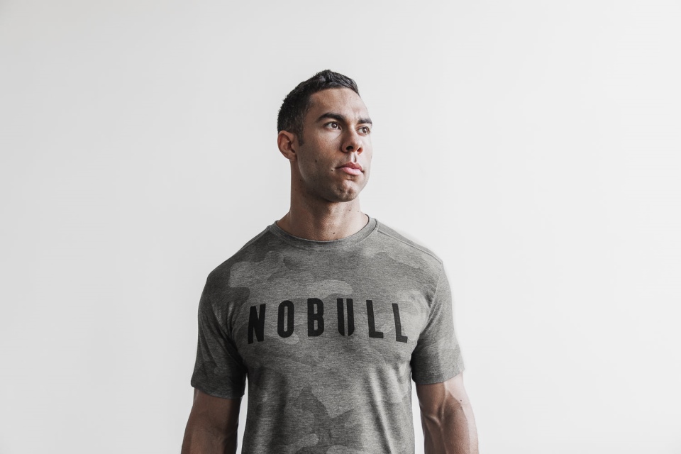 NOBULL Men's Tee (Camo) Grey