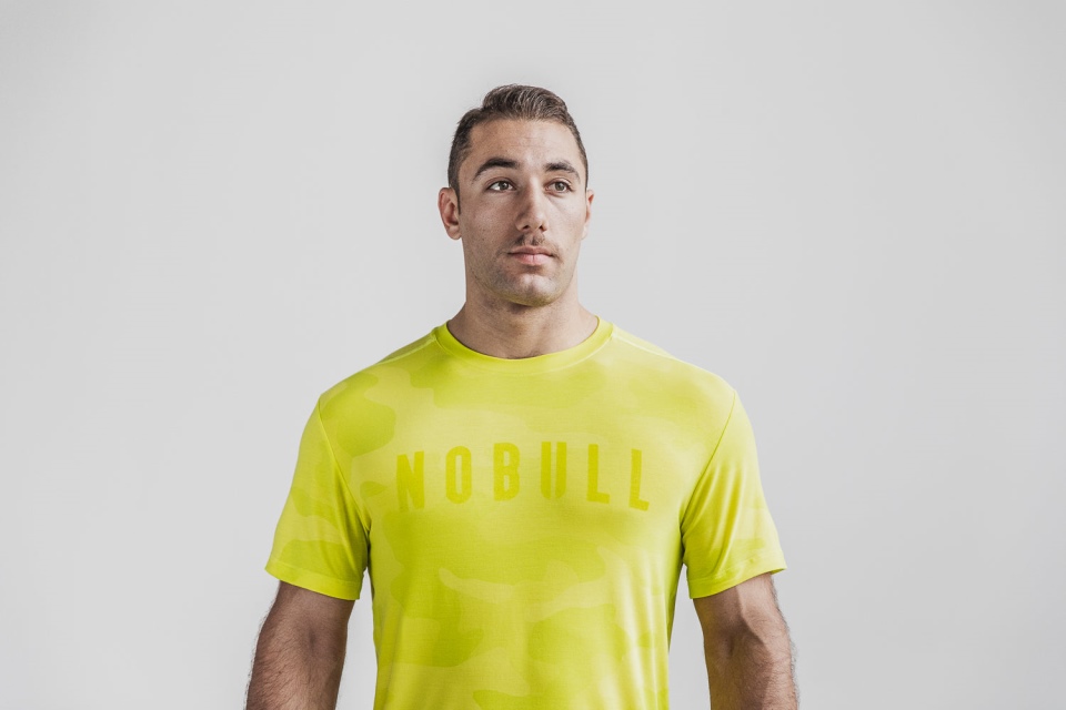 NOBULL Men's Tee (Neon Camo) Yellow