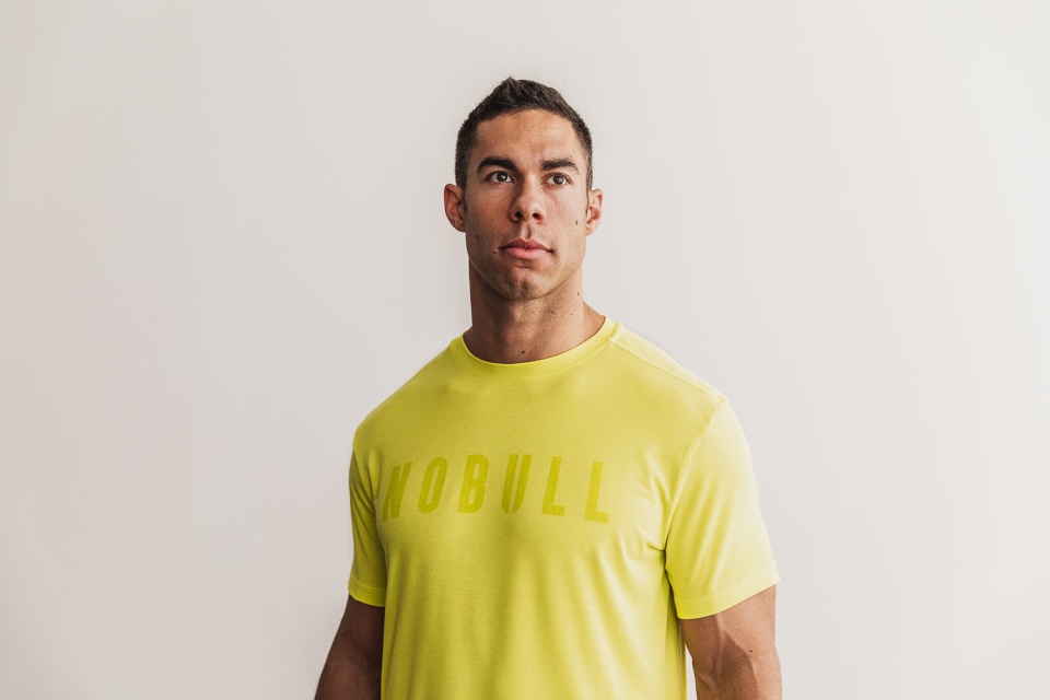 NOBULL Men's Tee (Neon) Yellow