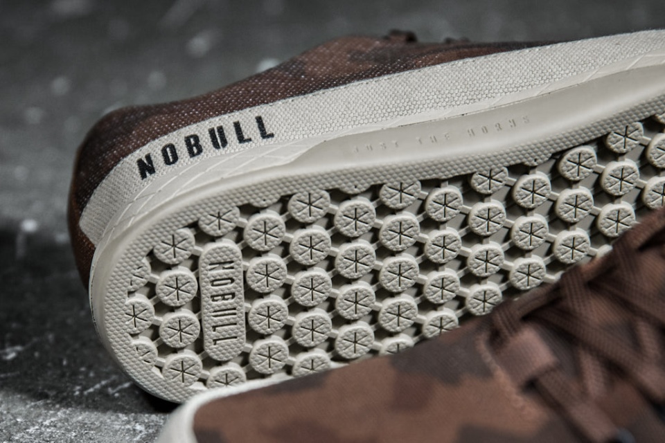 NOBULL Women's Canvas Trainer Grizzly