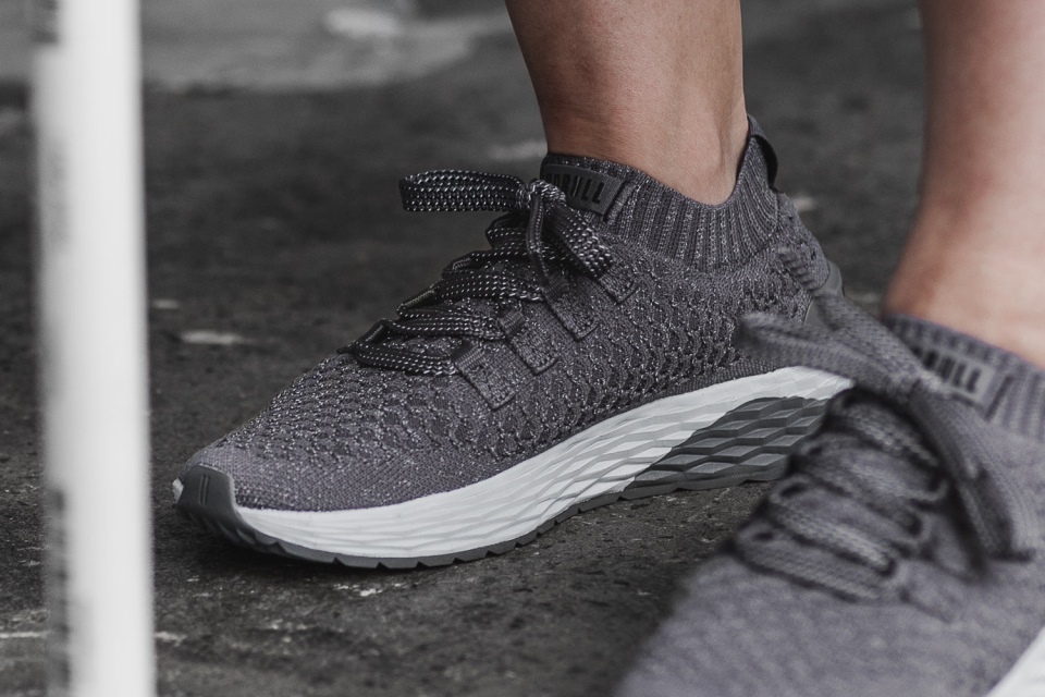 NOBULL Women's Knit Runner Dark Grey Reflective