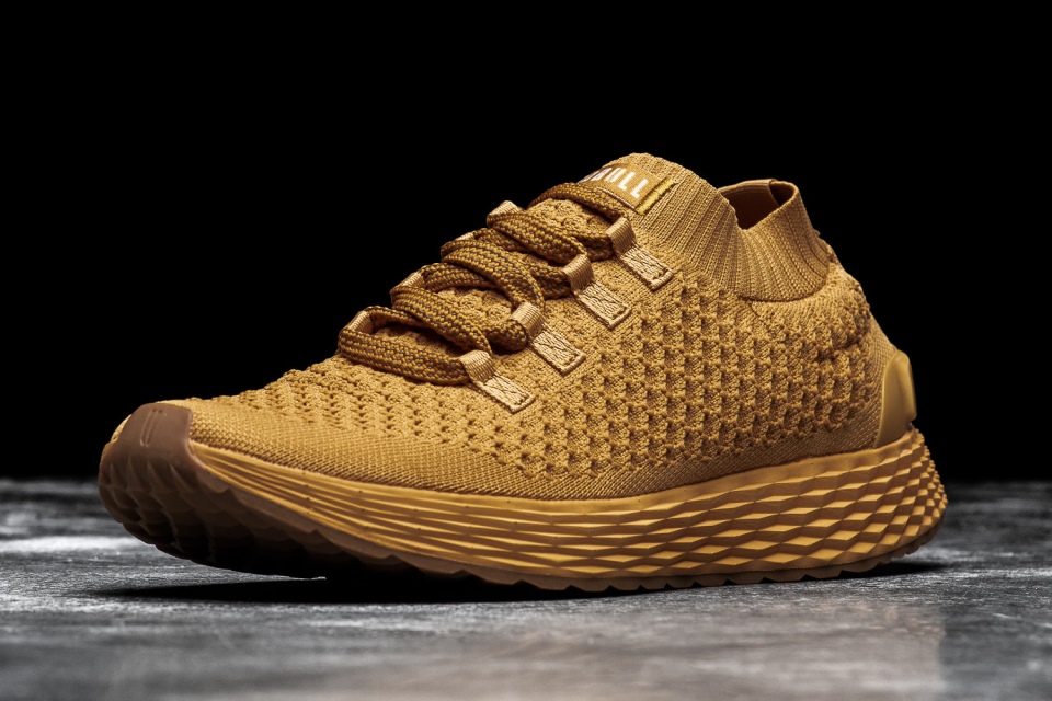 NOBULL Women's Knit Runner Wheat