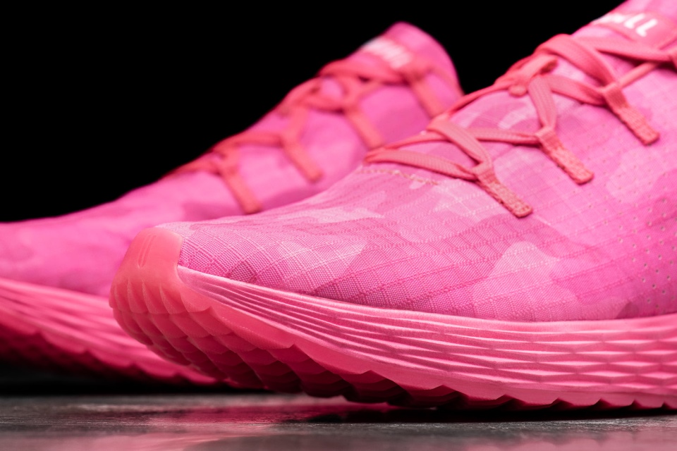 NOBULL Women's Ripstop Runner Neon Pink Camo