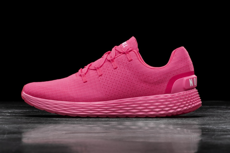 NOBULL Women's Ripstop Runner Neon Pink